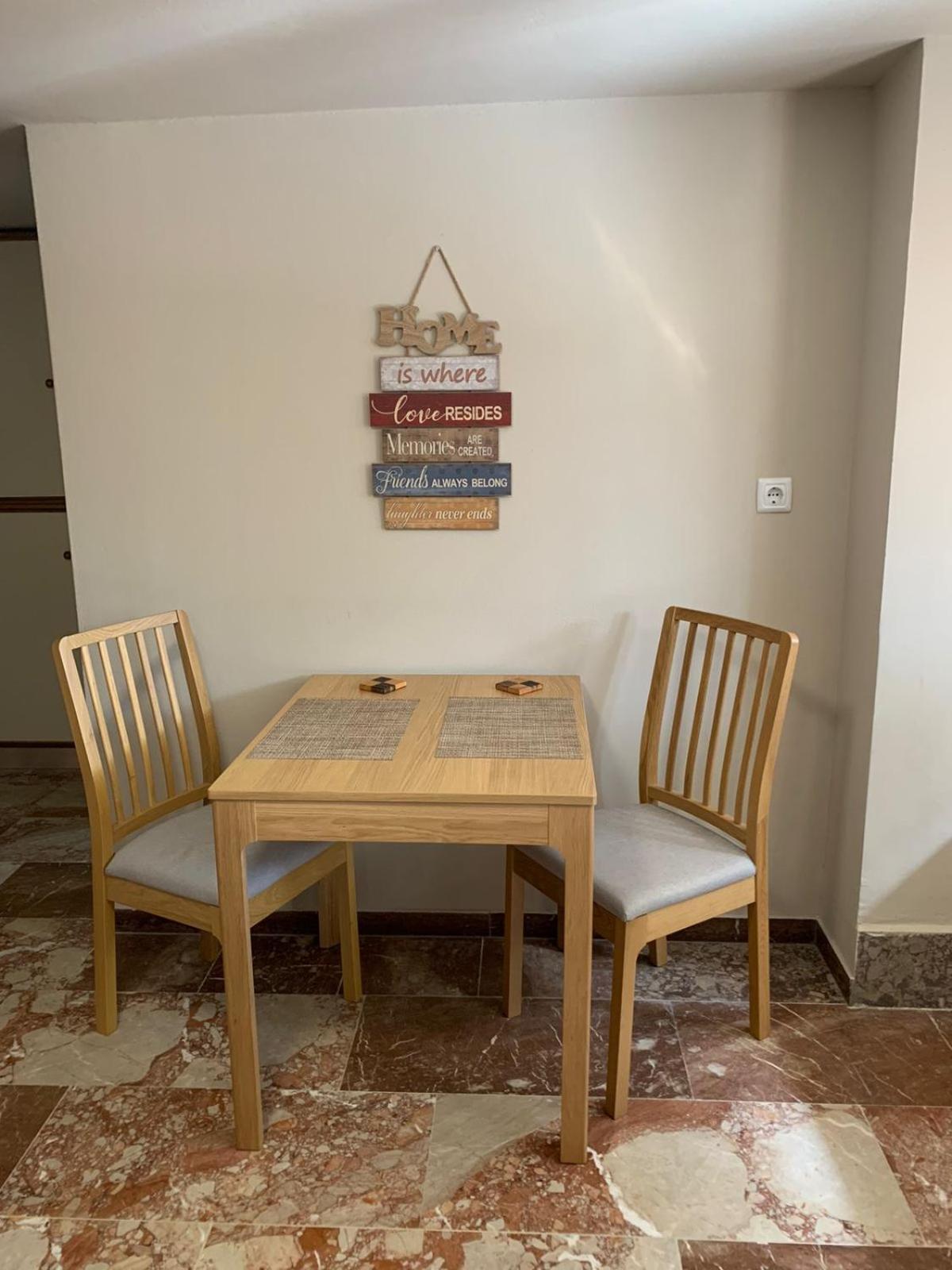 Zoes Place Lägenhet Artemida  Exteriör bild